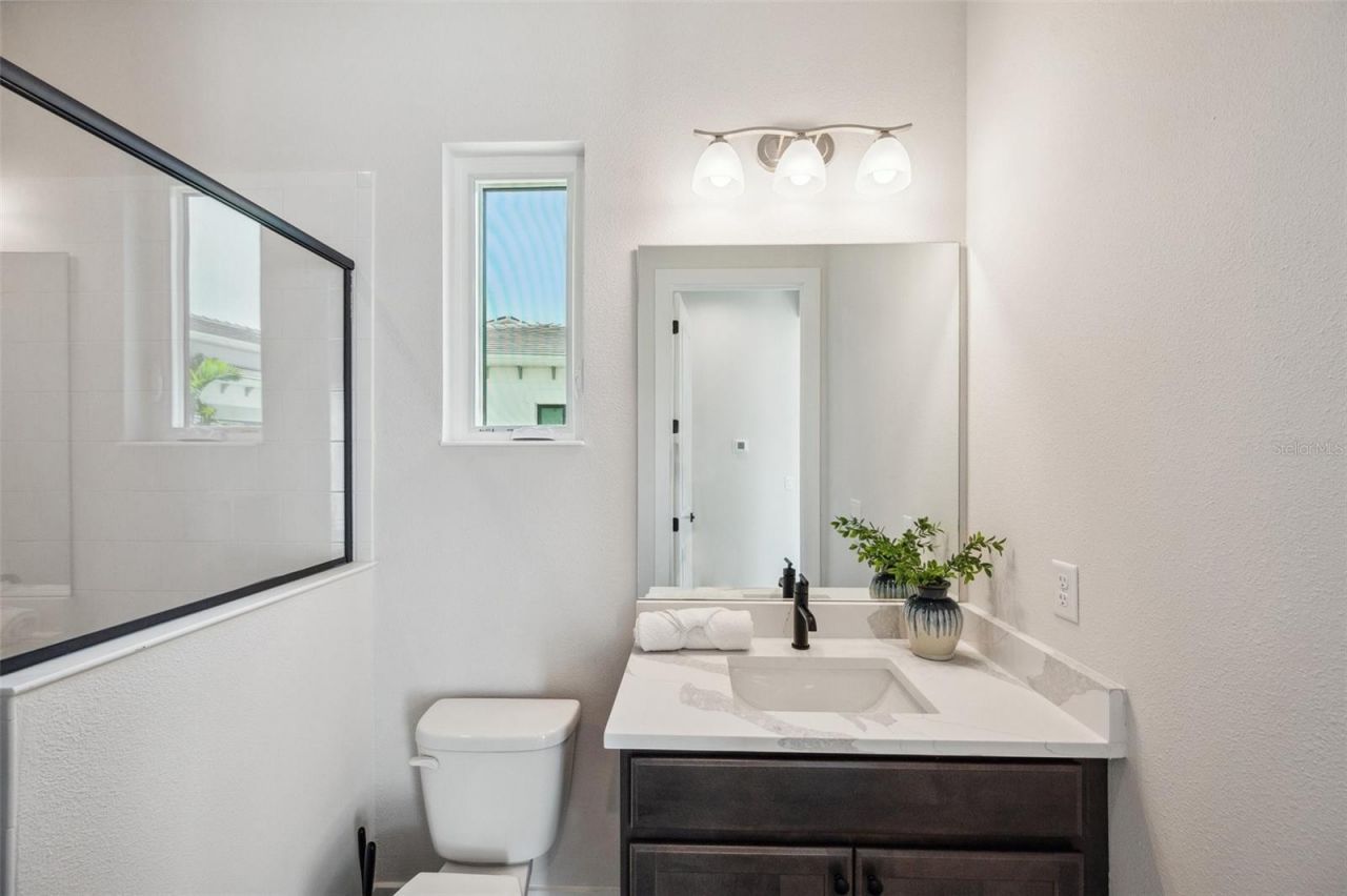 5932 Red Mangrove Lane, Bradenton, FL 34210 Photo