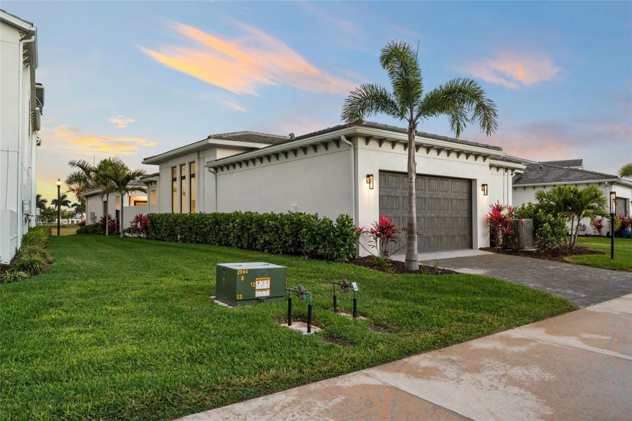 5932 Red Mangrove Lane, Bradenton, FL 34210 Photo