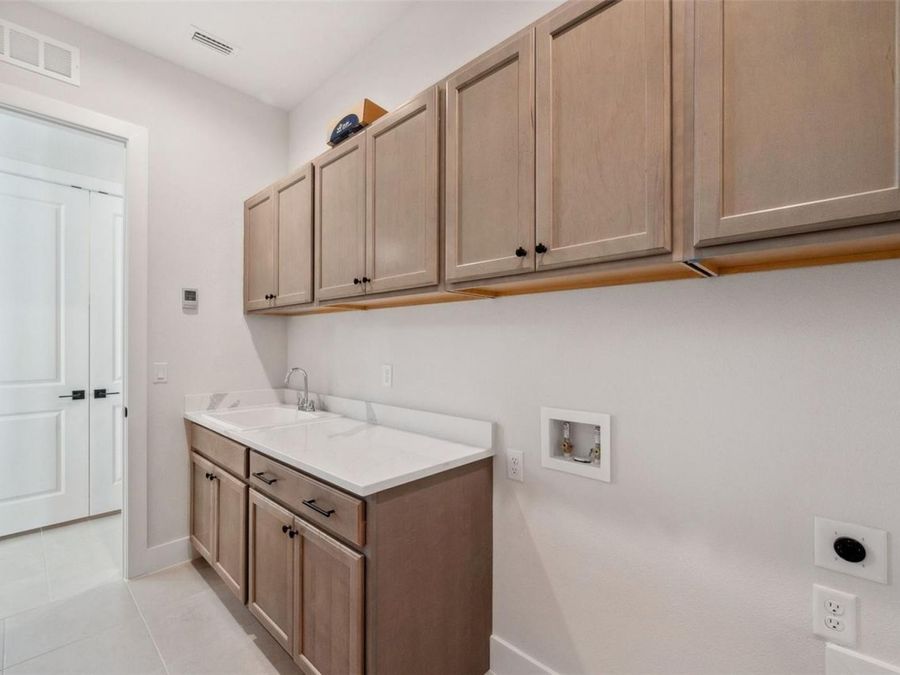 Property Image 72
