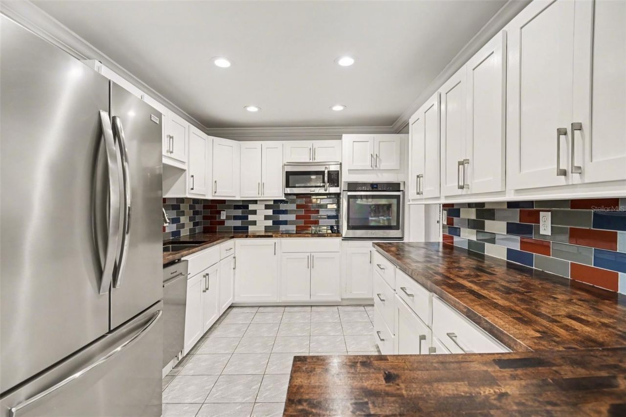 468 Grenier Drive, North Fort Myers, FL 33903 Photo
