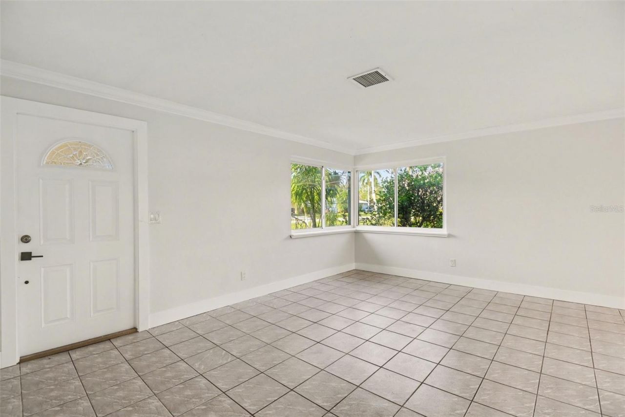 468 Grenier Drive, North Fort Myers, FL 33903 Photo