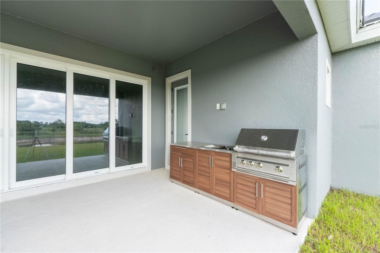 1953 Arching Branch, Zephyrhills, FL 33541 Photo