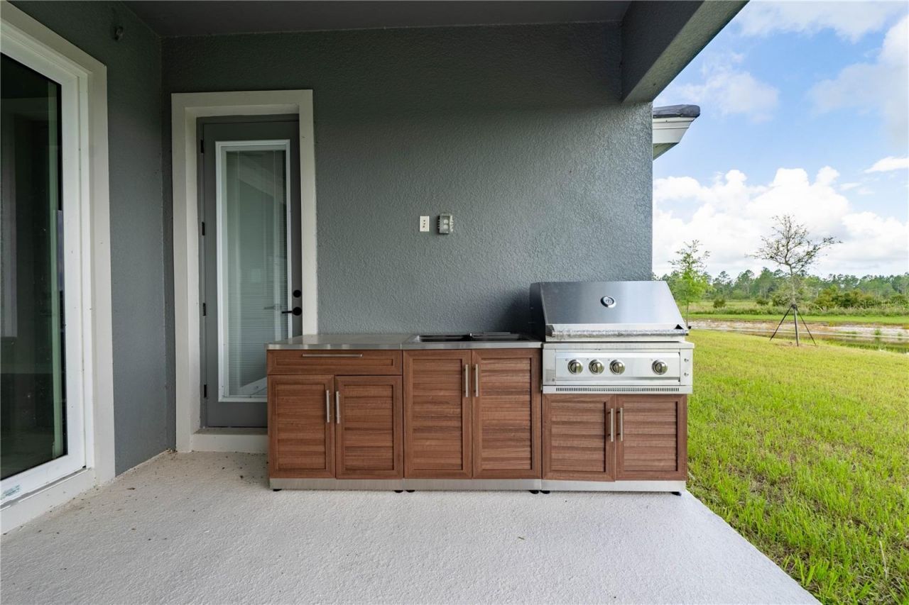 1953 Arching Branch, Zephyrhills, FL 33541 Photo