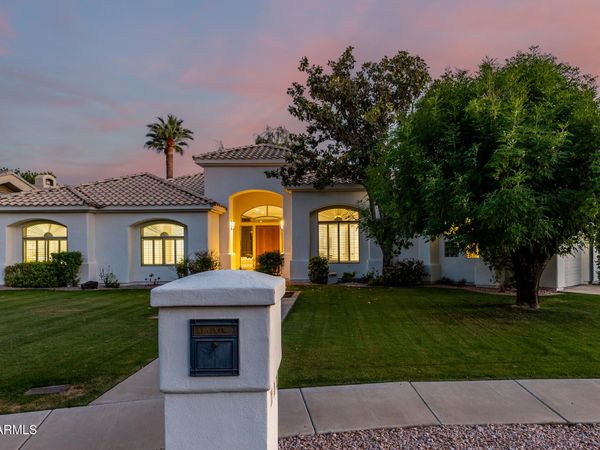 103 W VISTA Avenue, Phoenix, AZ 85021