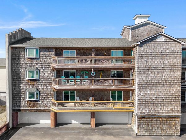 306 Lake Park Boulevard S, Unit 102, Carolina Beach, NC 28428