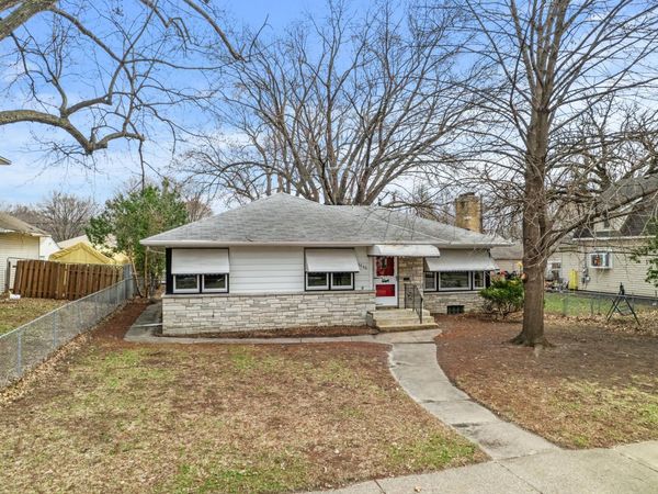 3446 Thomas Avenue N, Minneapolis, MN 55412