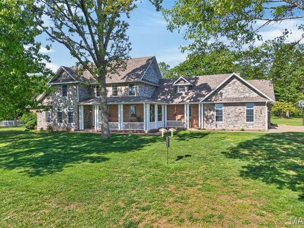 16495 Pecan Drive, Lebanon, MO 65536