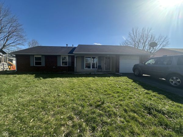 731 W Stop 11 Road, Indianapolis, IN 46217