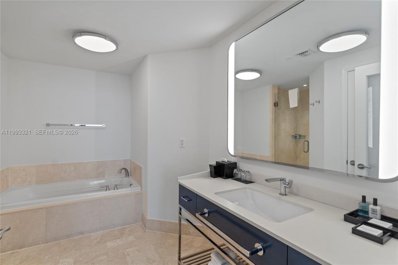 4401 Collins Ave, Unit 2610/2612, Miami Beach, FL 33140 Photo
