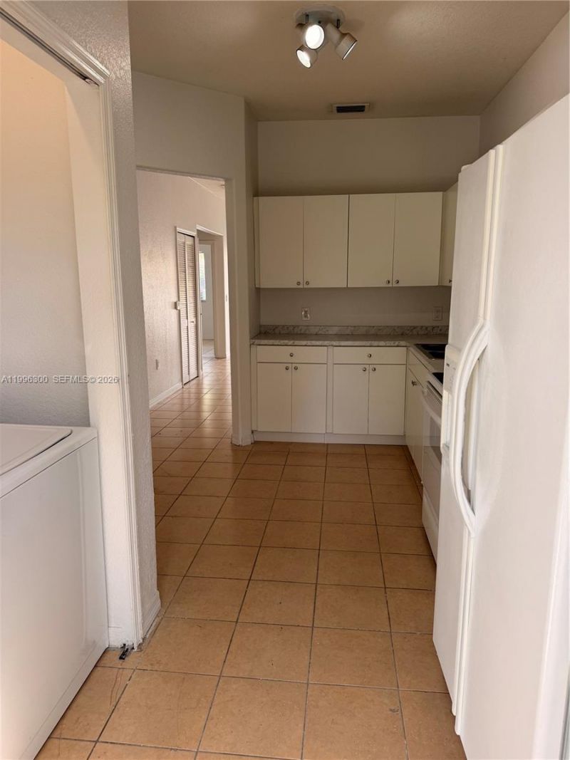 13264 Old Biscayne Dr, Unit 405, Homestead, FL 33033 Photo