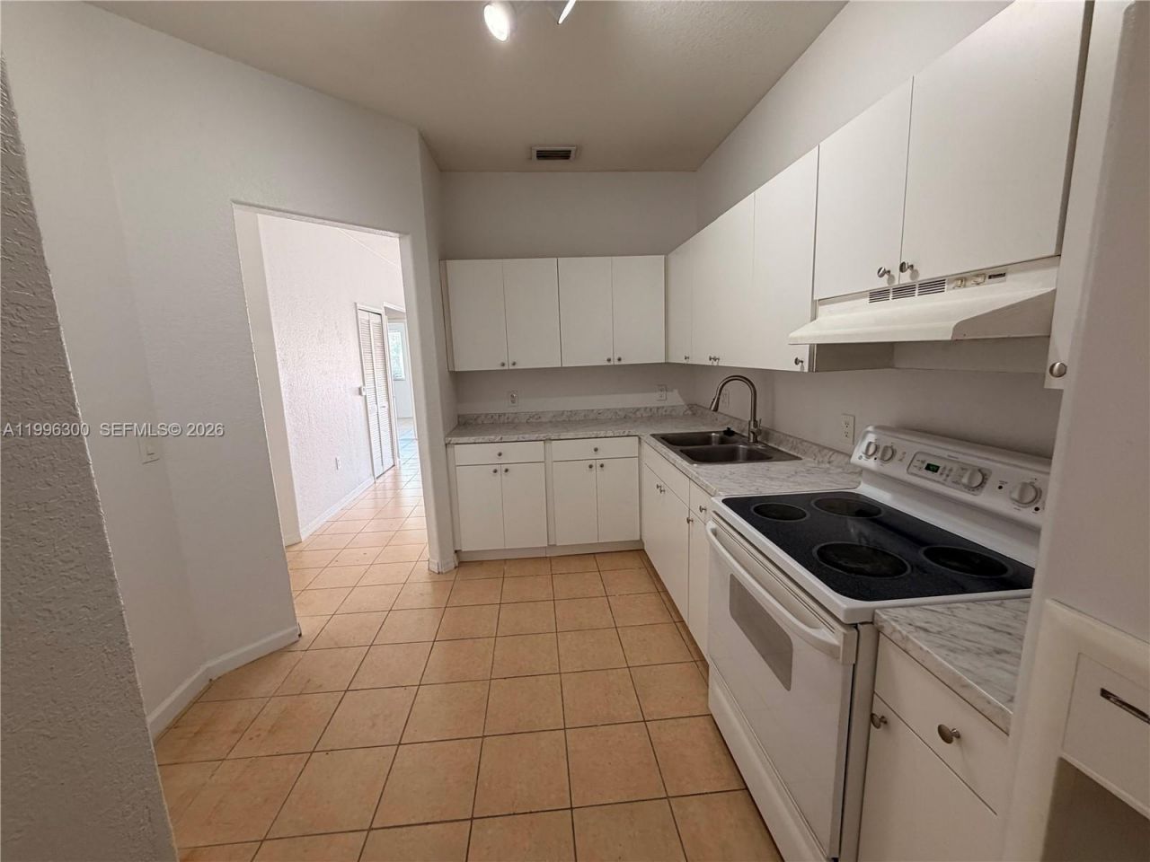 13264 Old Biscayne Dr, Unit 405, Homestead, FL 33033 Photo