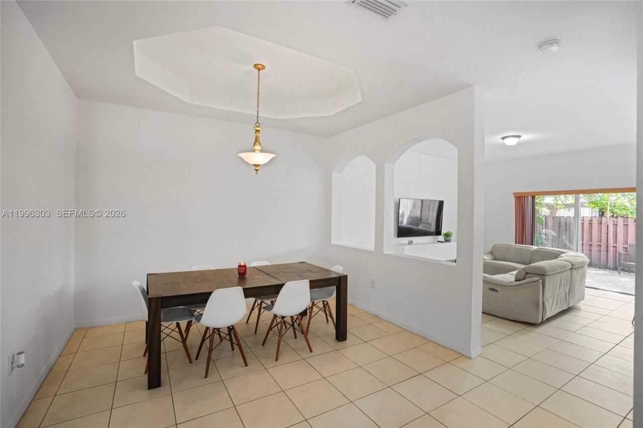 14098 SW 51st Ct, Miramar, FL 33027 Photo