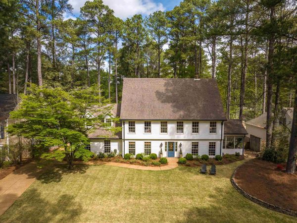 8302 BRYN MANOR LN, Germantown, TN 38139