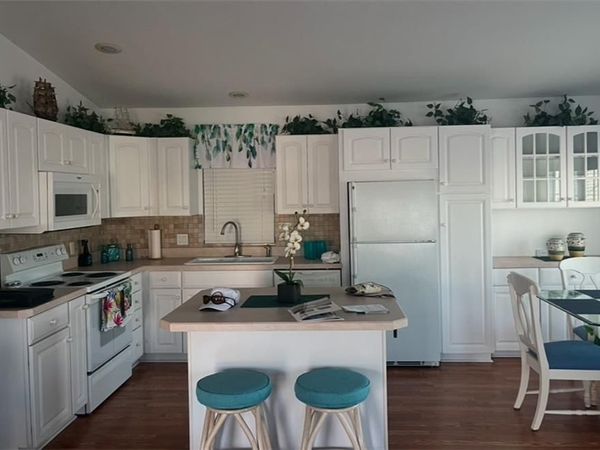 11061 Sunglow LN, FORT MYERS, FL 33908