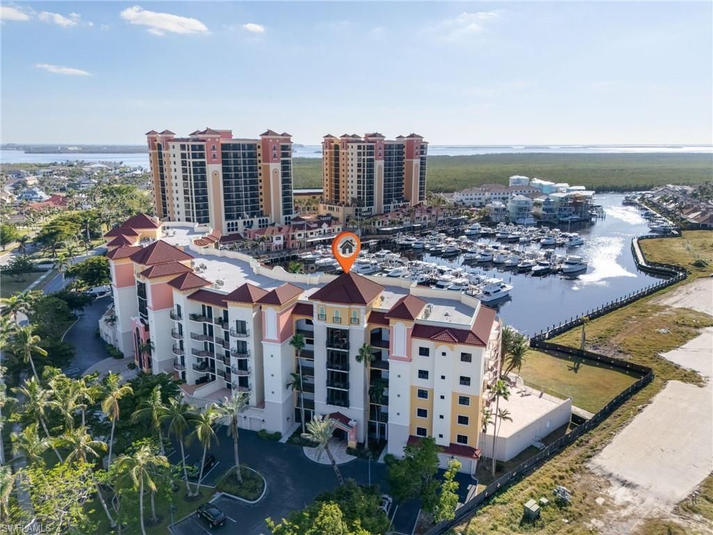 5702 Cape Harbour Dr, Unit 204, Cape Coral, FL 33914 Photo