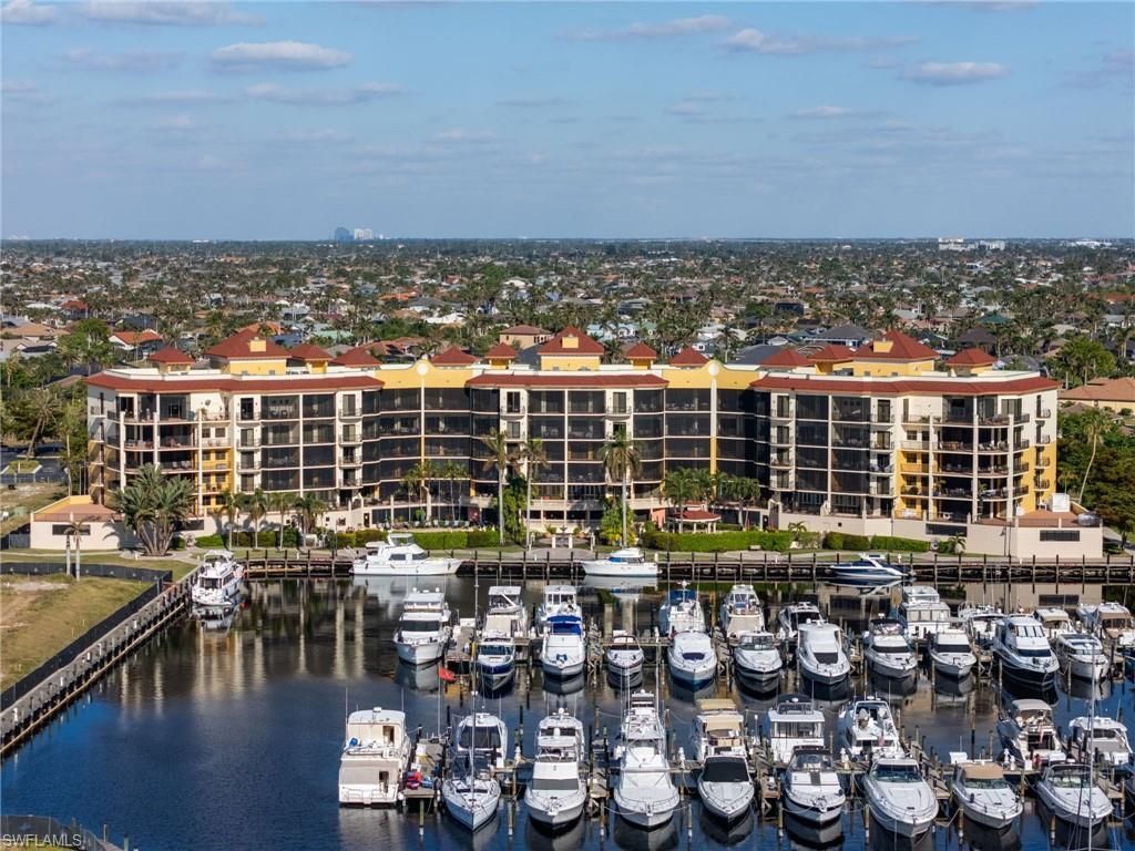 5702 Cape Harbour Dr, Unit 204, Cape Coral, FL 33914 Photo