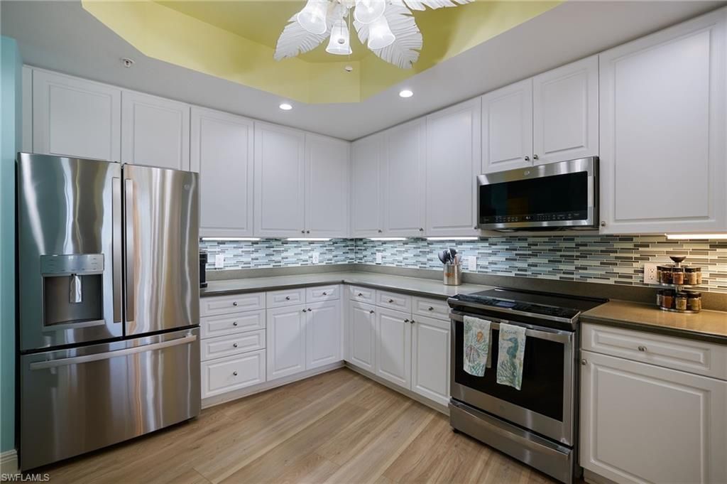 5702 Cape Harbour Dr, Unit 204, Cape Coral, FL 33914 Photo