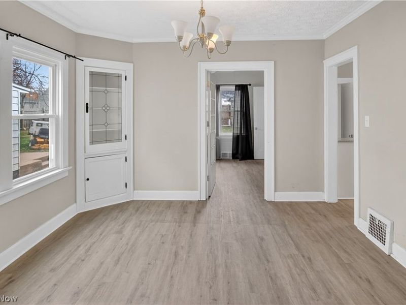 5177 Cato Street, Maple Heights, OH 44137 Photo 6