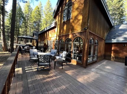 601 Peninsula Drive, Lake Almanor, CA 96137 Photo