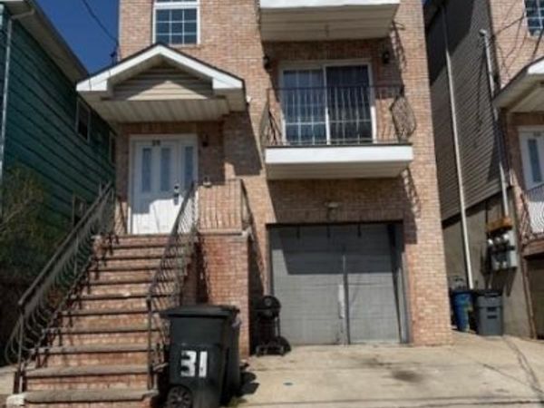 31 Hanford St, Unit 1, Newark, NJ 07114