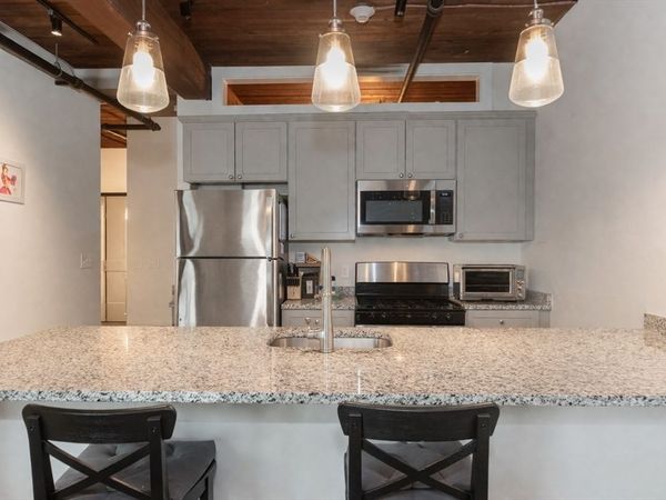 55 Sterling St, Unit 305, Clinton, MA 01510