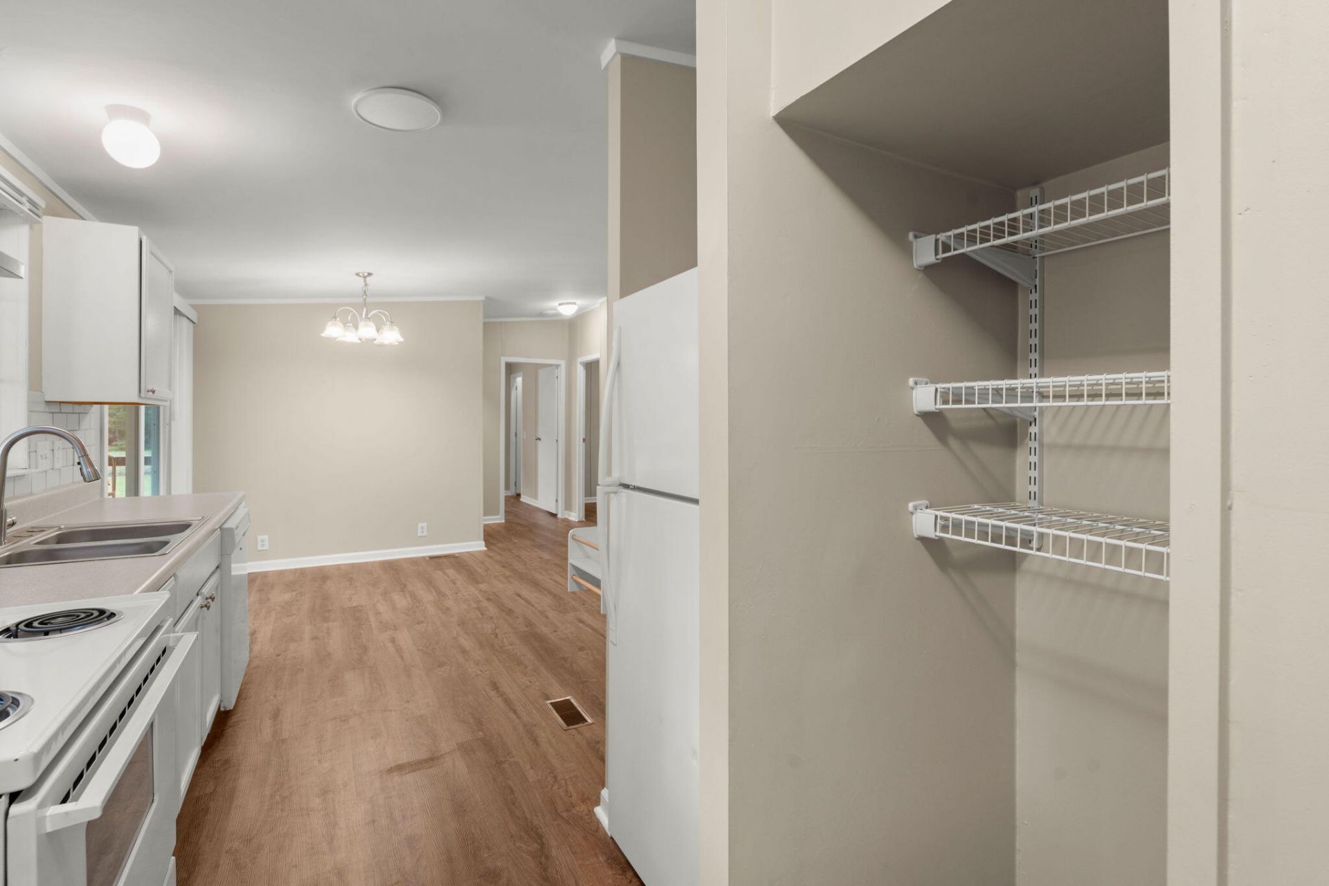 327 Myers Mayo Road Photo 16