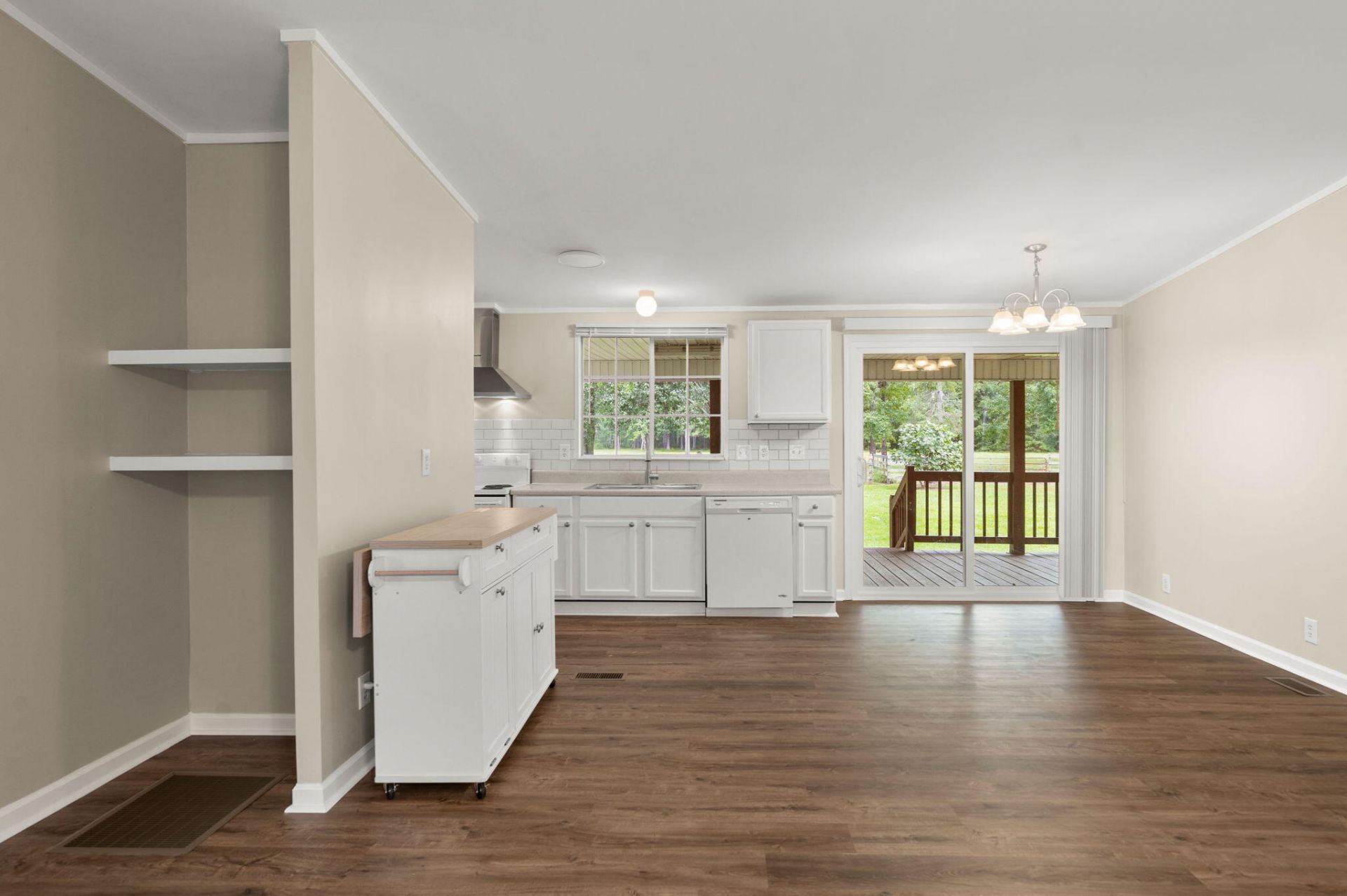 327 Myers Mayo Road Photo 9