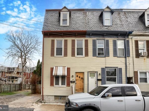 826 FERN PLACE, YORK, PA 17404