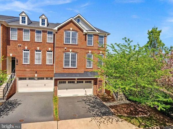 200 CROFT SQUARE, PURCELLVILLE, VA 20132