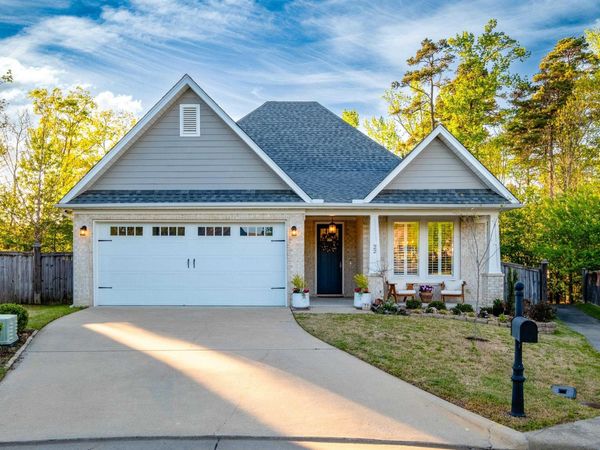 22 Wildwood Place Circle, Little Rock, AR 72223