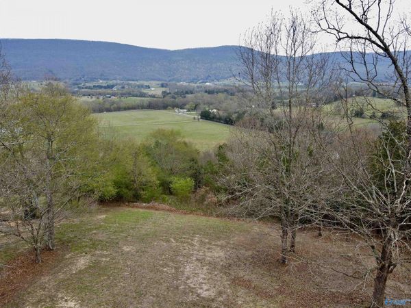 20 Skyhigh Drive, Dunlap, TN 37327