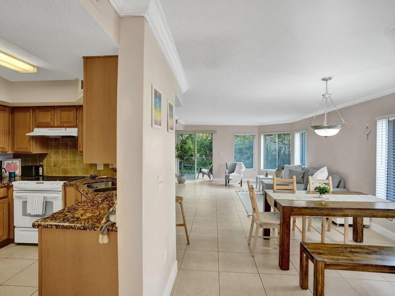815 W Boynton Beach Boulevard, Unit 9-108, Boynton Beach, FL 33426 Photo
