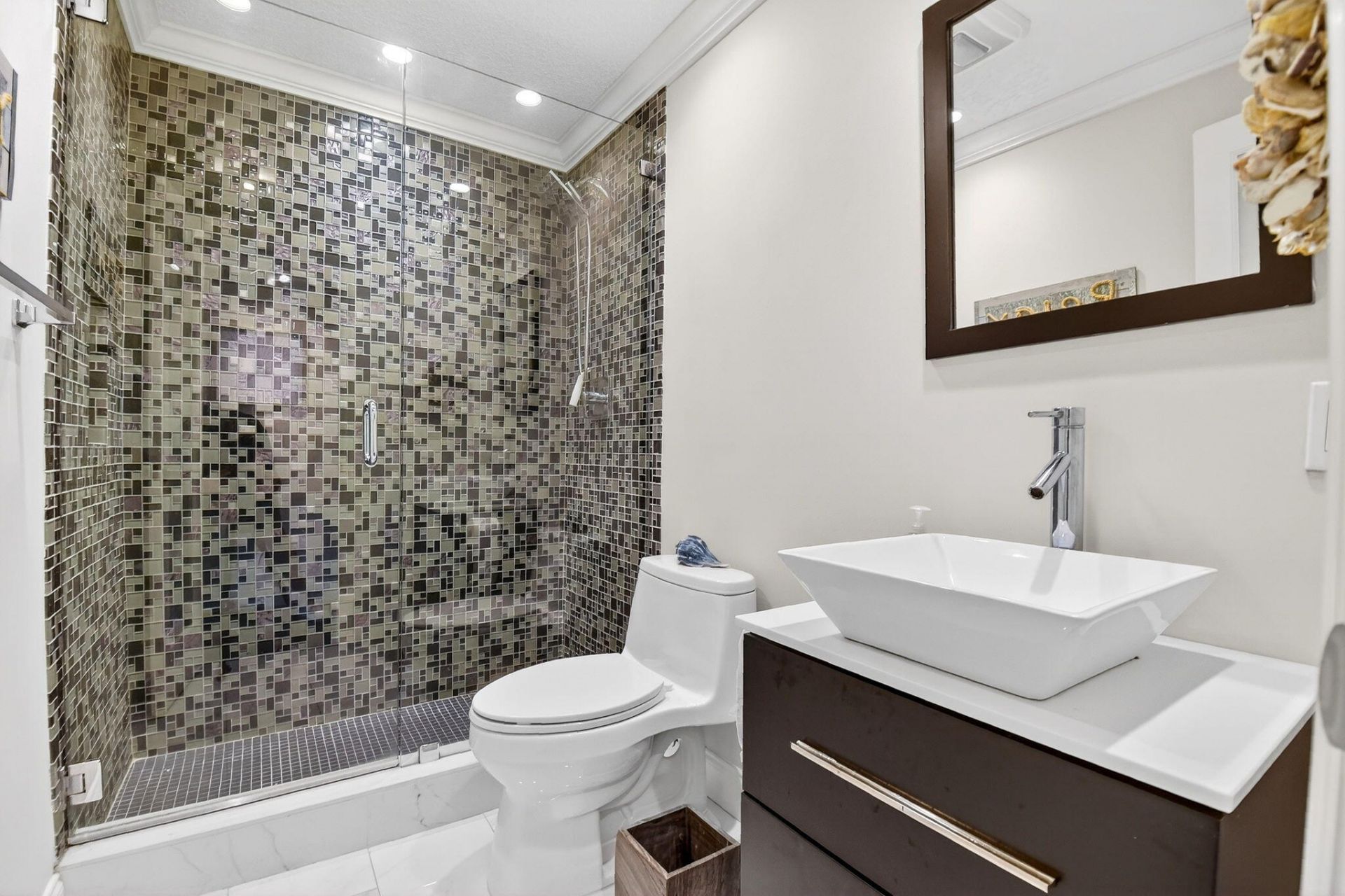 4290 Deste Court, Unit 303, Lake Worth, FL 33467 Photo