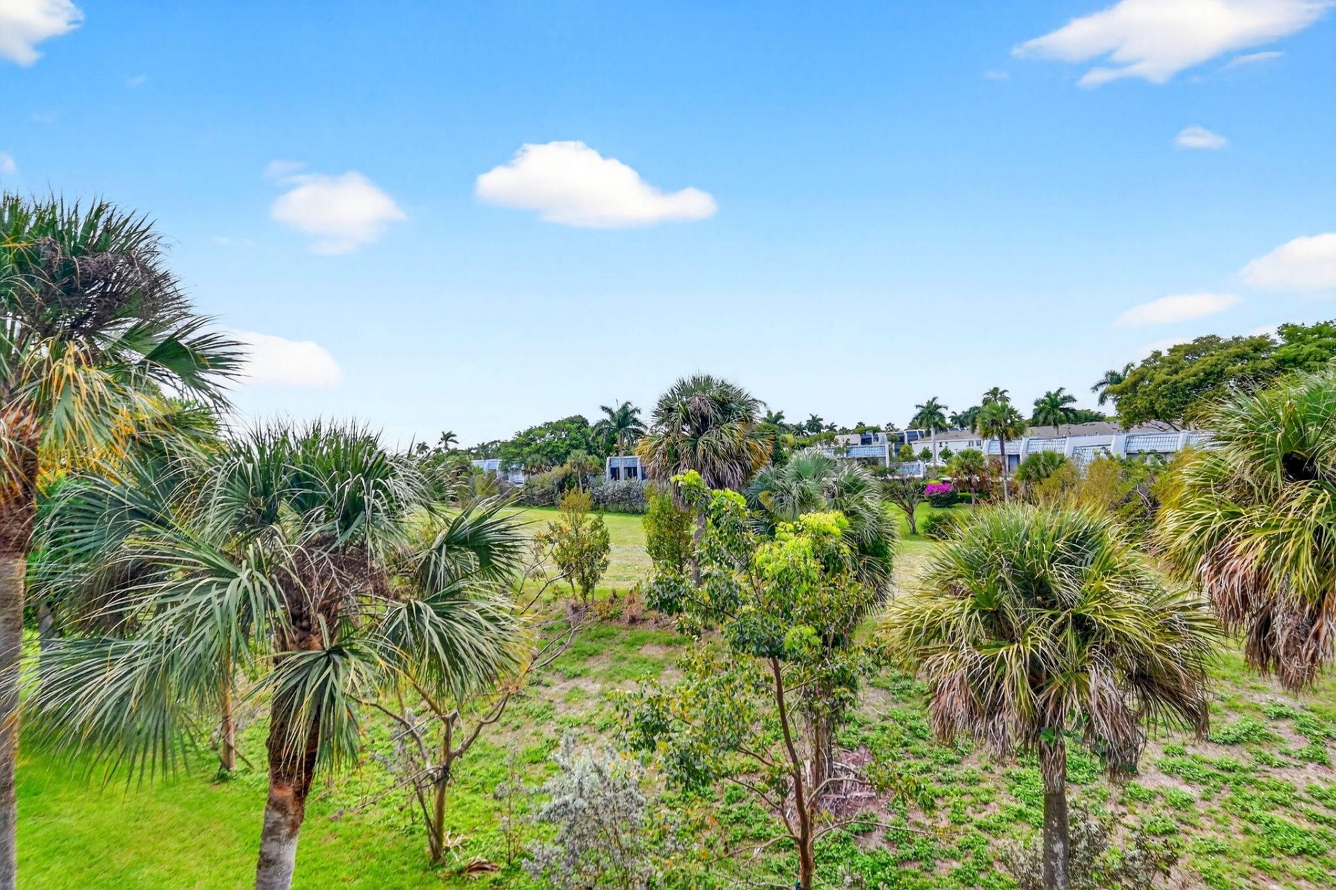 4290 Deste Court, Unit 303, Lake Worth, FL 33467 Photo