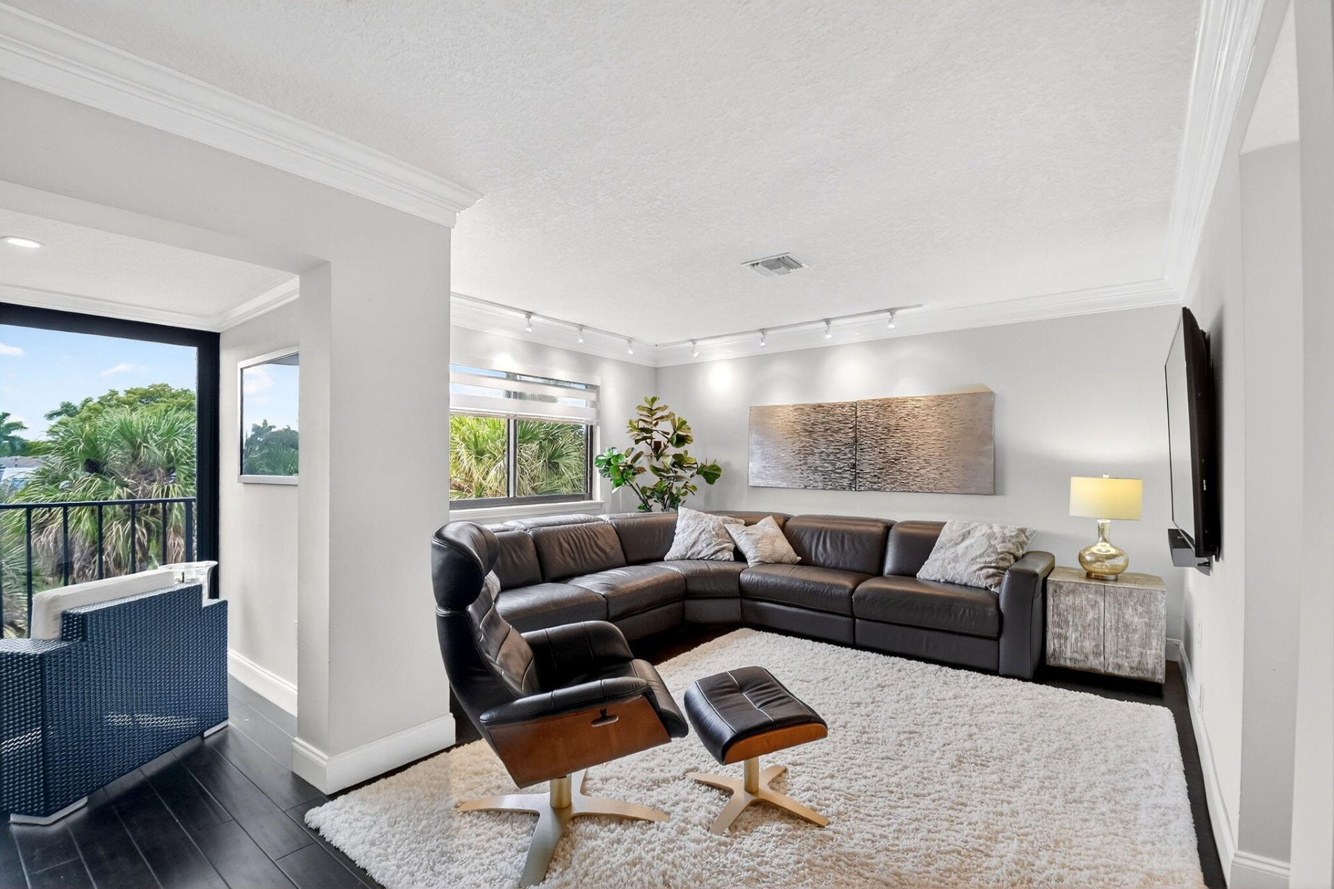4290 Deste Court, Unit 303, Lake Worth, FL 33467 Photo