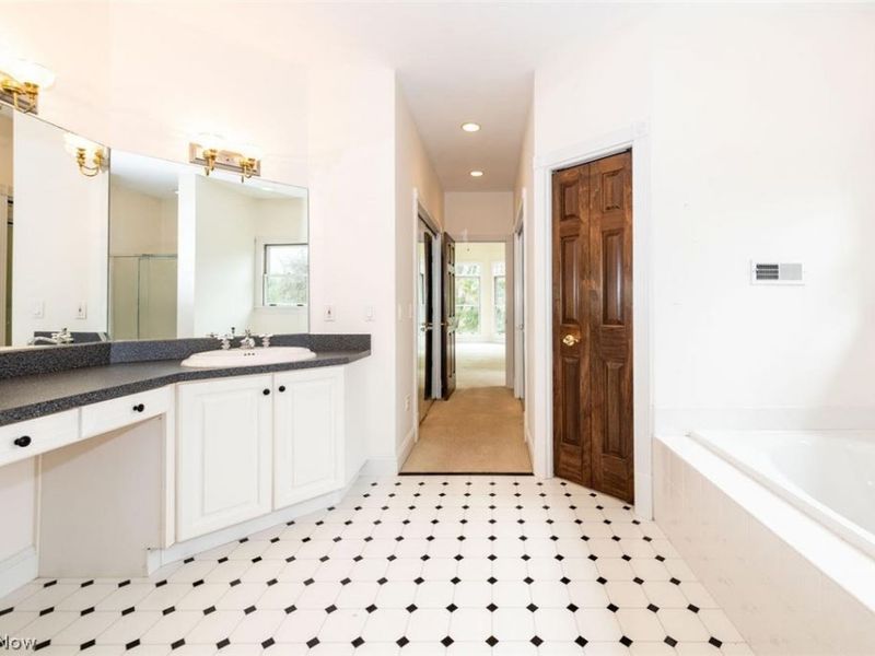 13905 Aquilla Road , Burton, OH 44021 Photo 28