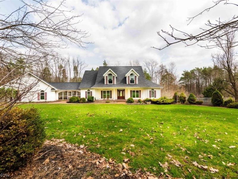 13905 Aquilla Road , Burton, OH 44021 Photo 4