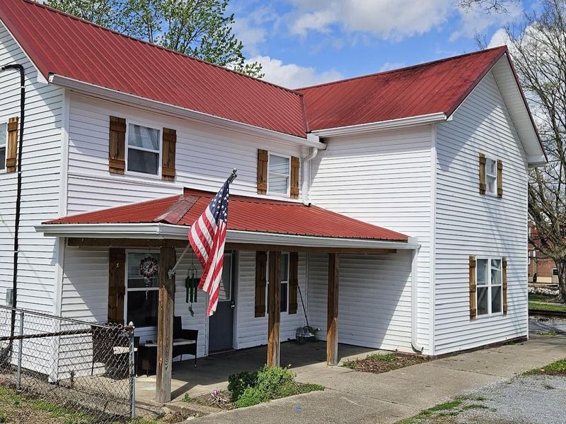 302 Frankfort Street, Augusta, KY 41002 Photo 3