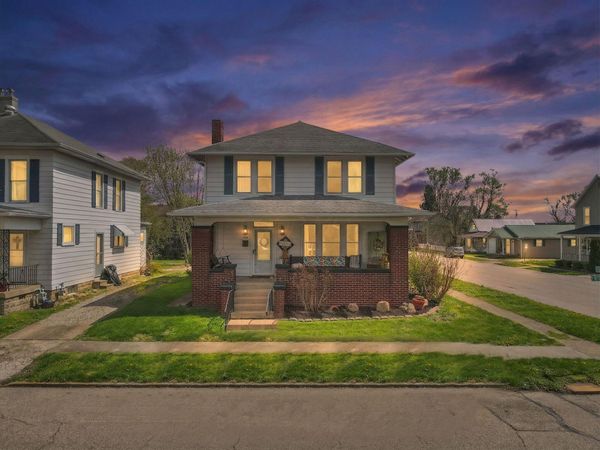 90 S Culver Street , Logan, OH 43138