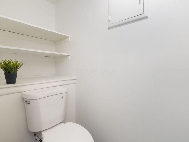 1363 Coburg Road, Columbus, OH 43227 Photo 24