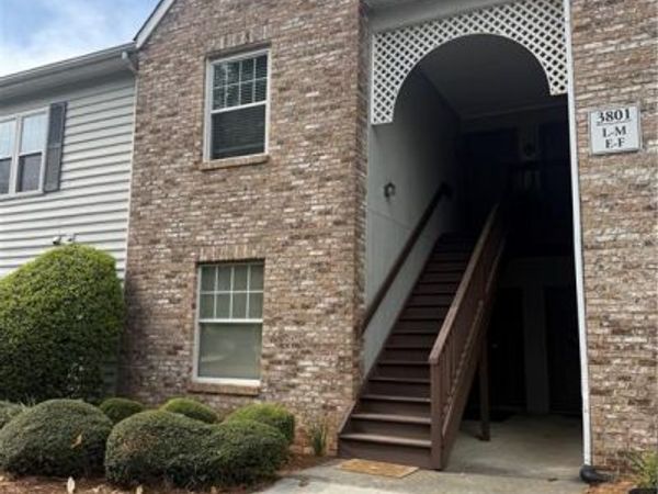 3801 Old Rosebud Court , Clemmons, NC 27012