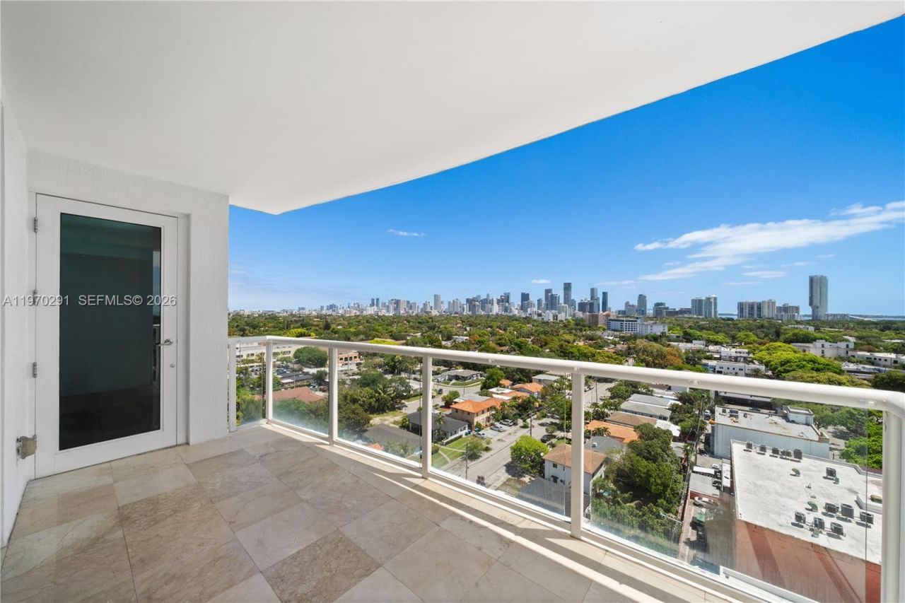 1401 SW 22nd St, Unit 1503, Miami, FL 33145 Photo