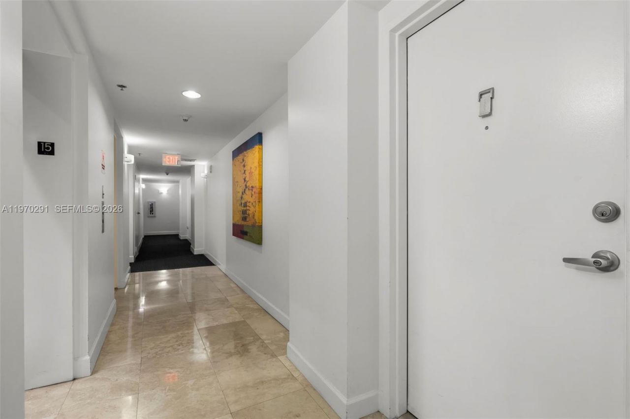 1401 SW 22nd St, Unit 1503, Miami, FL 33145 Photo