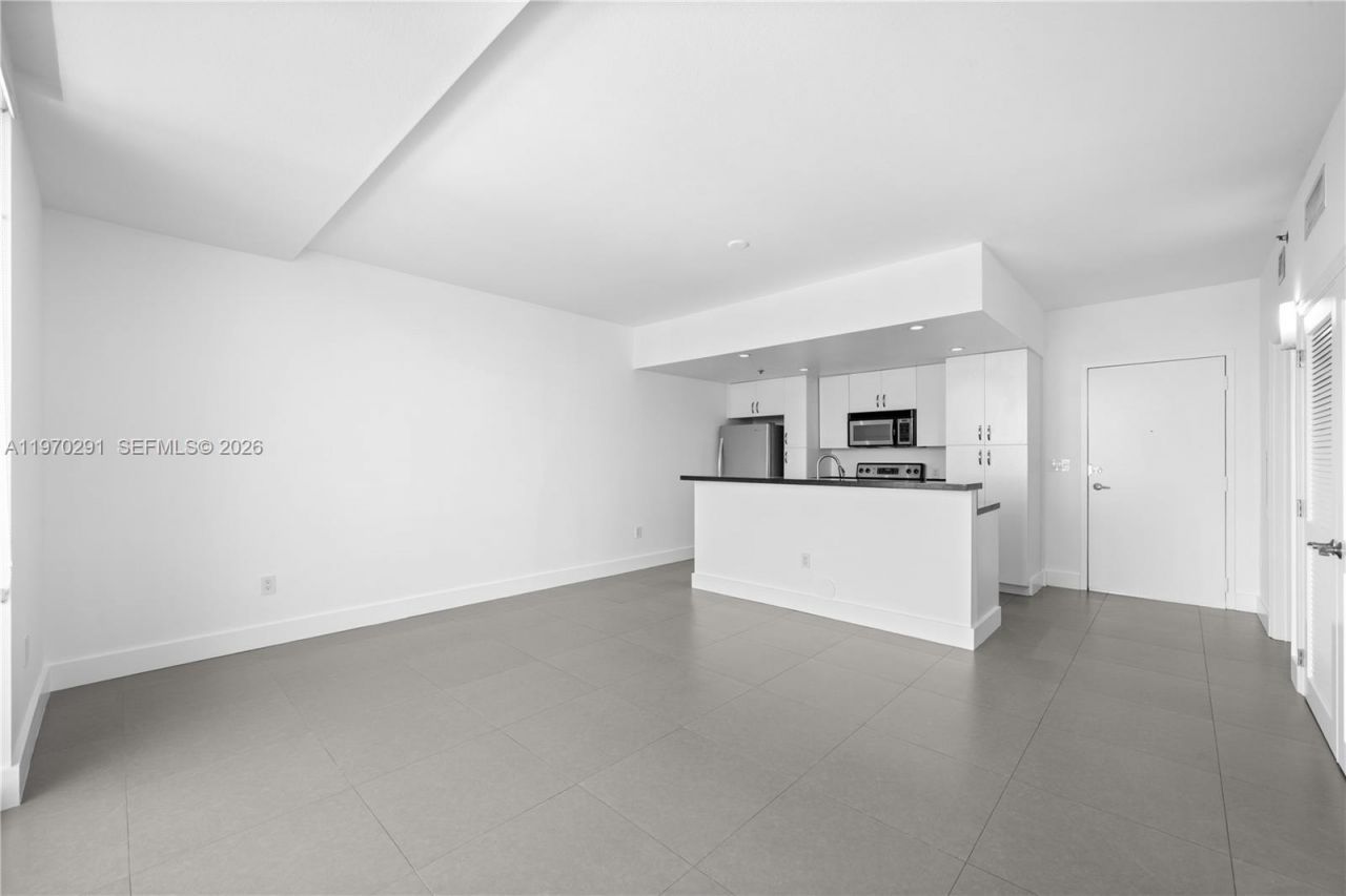 1401 SW 22nd St, Unit 1503, Miami, FL 33145 Photo