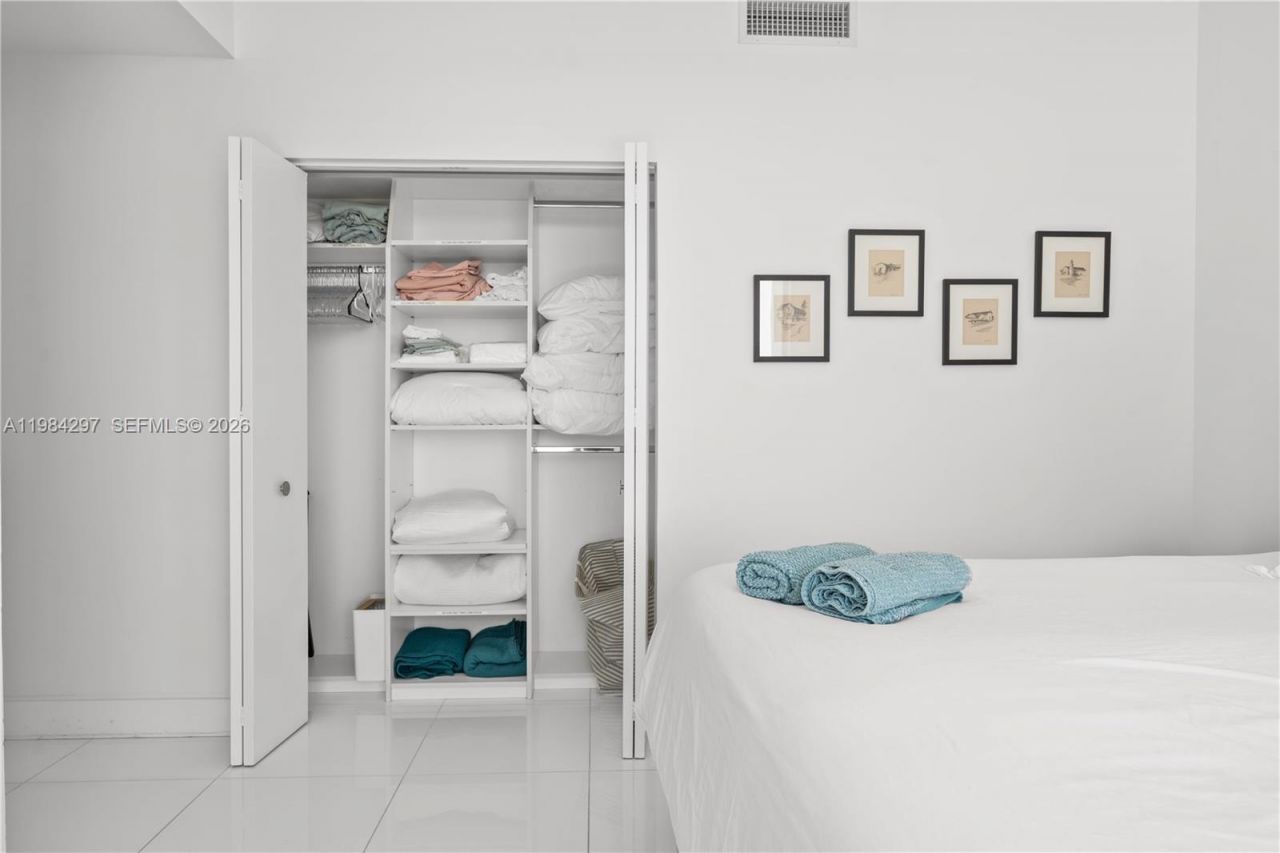 900 Biscayne Blvd, Unit 5602, Miami, FL 33132 Photo