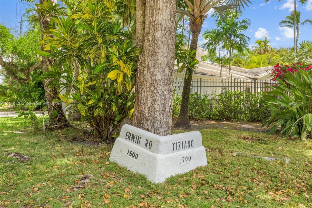 755 Tiziano Ave, Coral Gables, FL 33143 Photo
