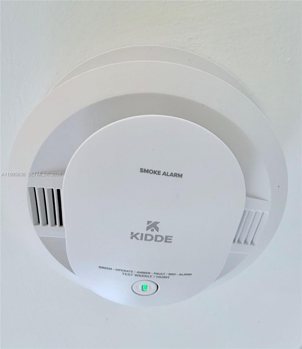 8660 NW 5th Ter, Unit 15-108, Miami, FL 33126 Photo