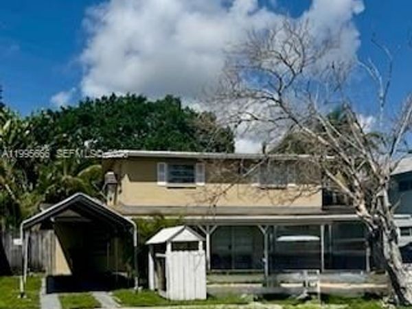 3811 SW 60th Ter, Unit Studio, Davie, FL 33314