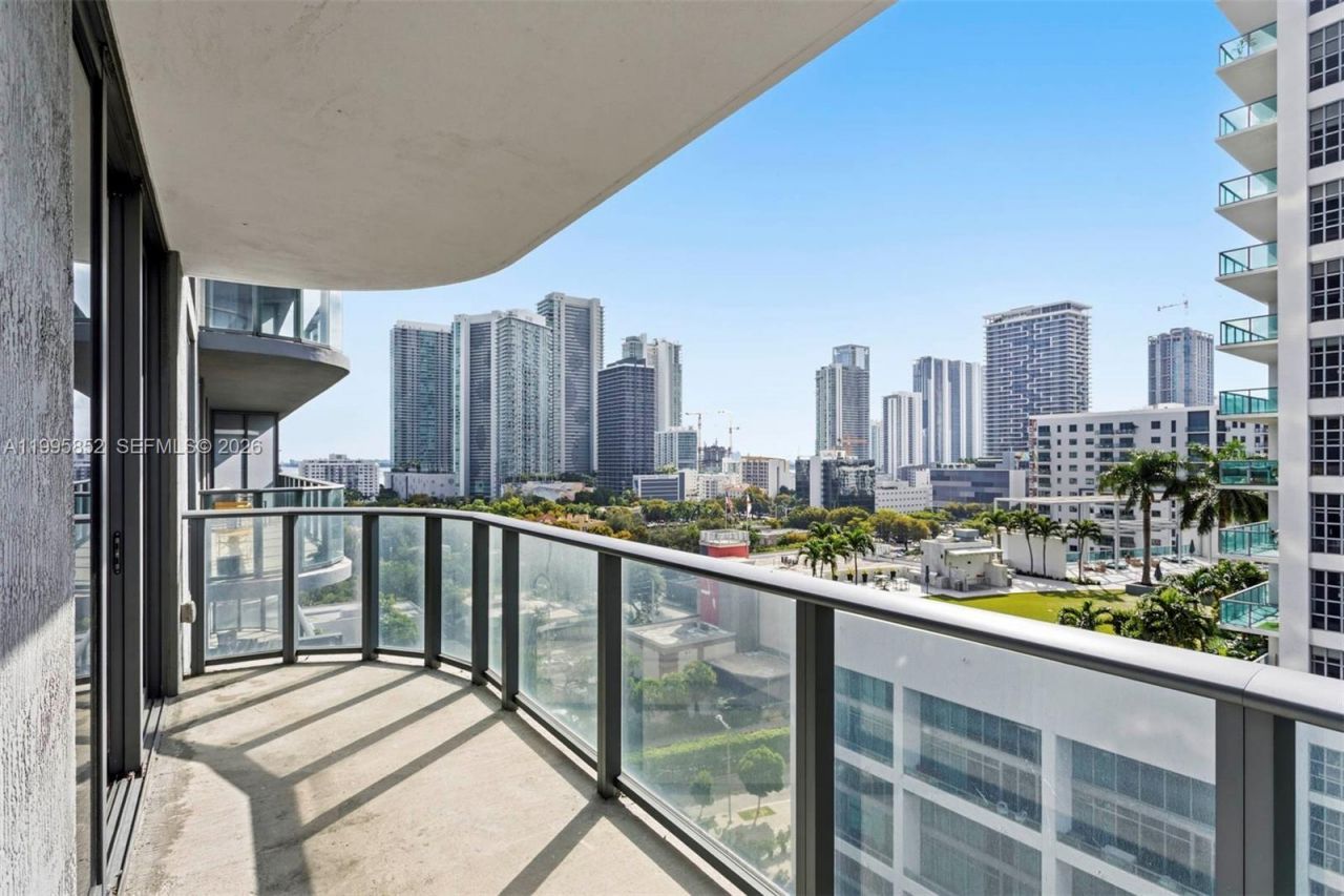 121 NE 34th St, Unit 1001, Miami, FL 33137 Photo