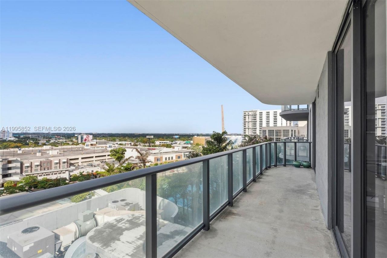 121 NE 34th St, Unit 1001, Miami, FL 33137 Photo